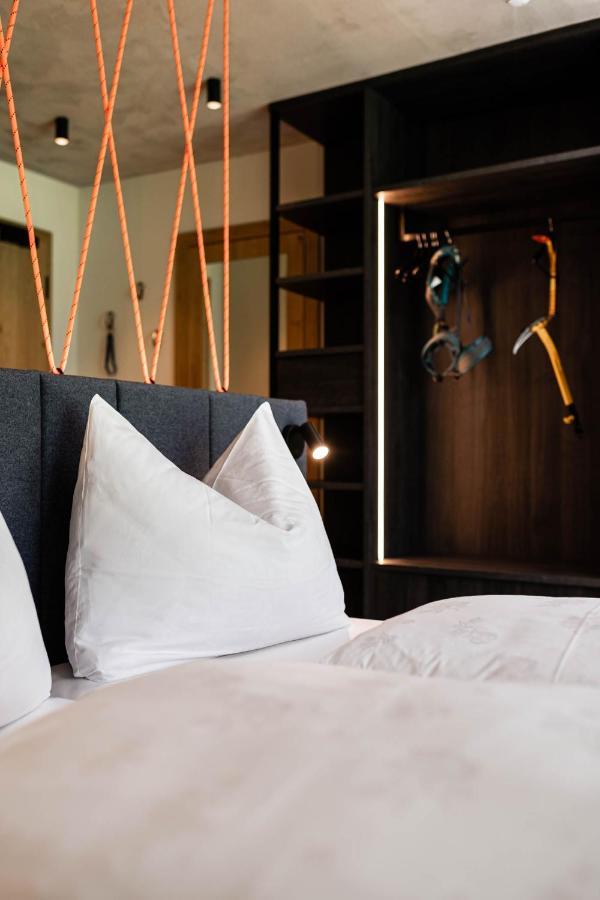 Hotel Wochtla Buam Бруніко Екстер'єр фото