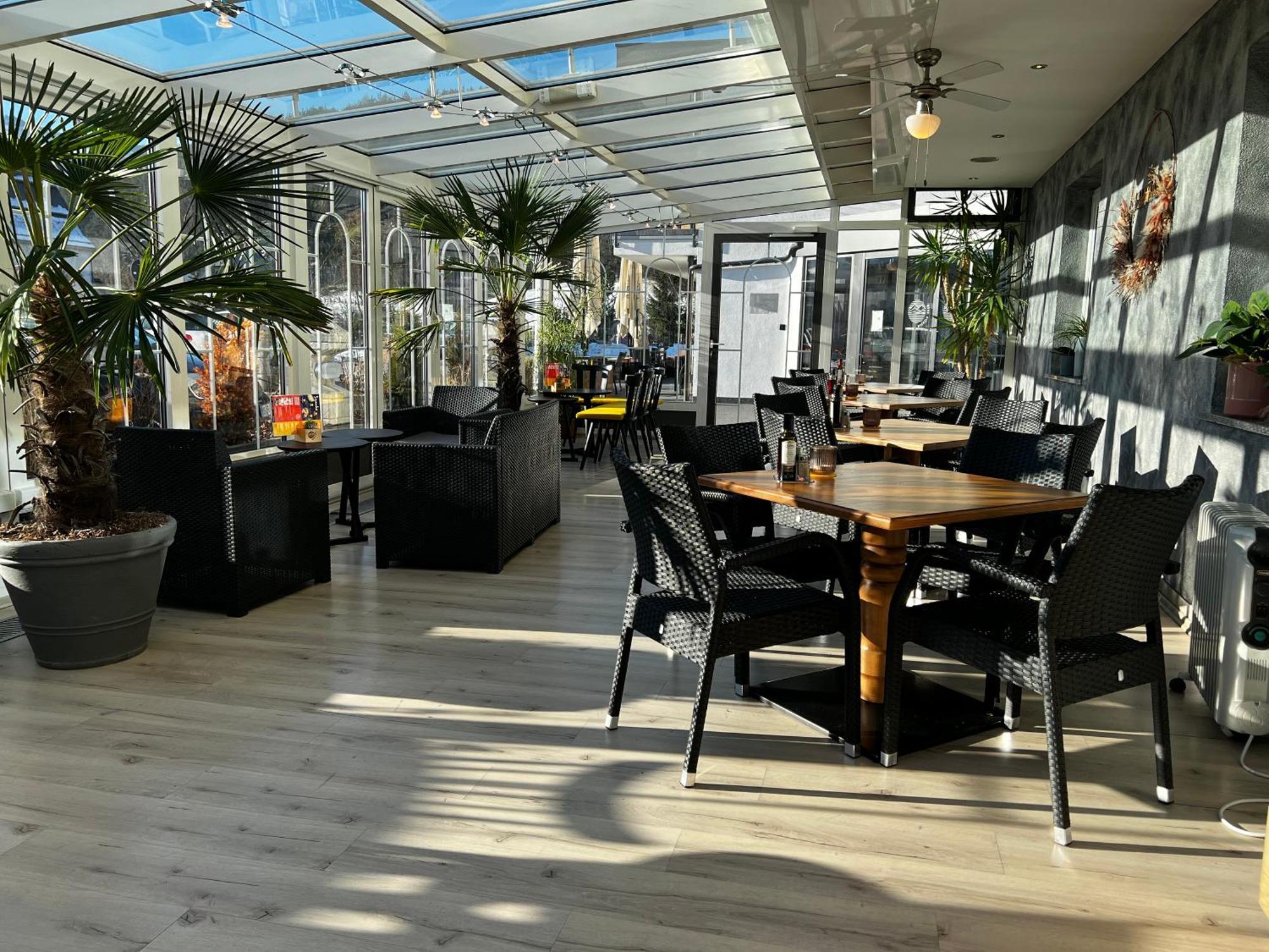 Hotel Wochtla Buam Бруніко Екстер'єр фото